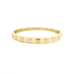 14K or 18K Gold Emerald Cut Diamond Bangle Bracelet 2.77 ct, Lab Grown