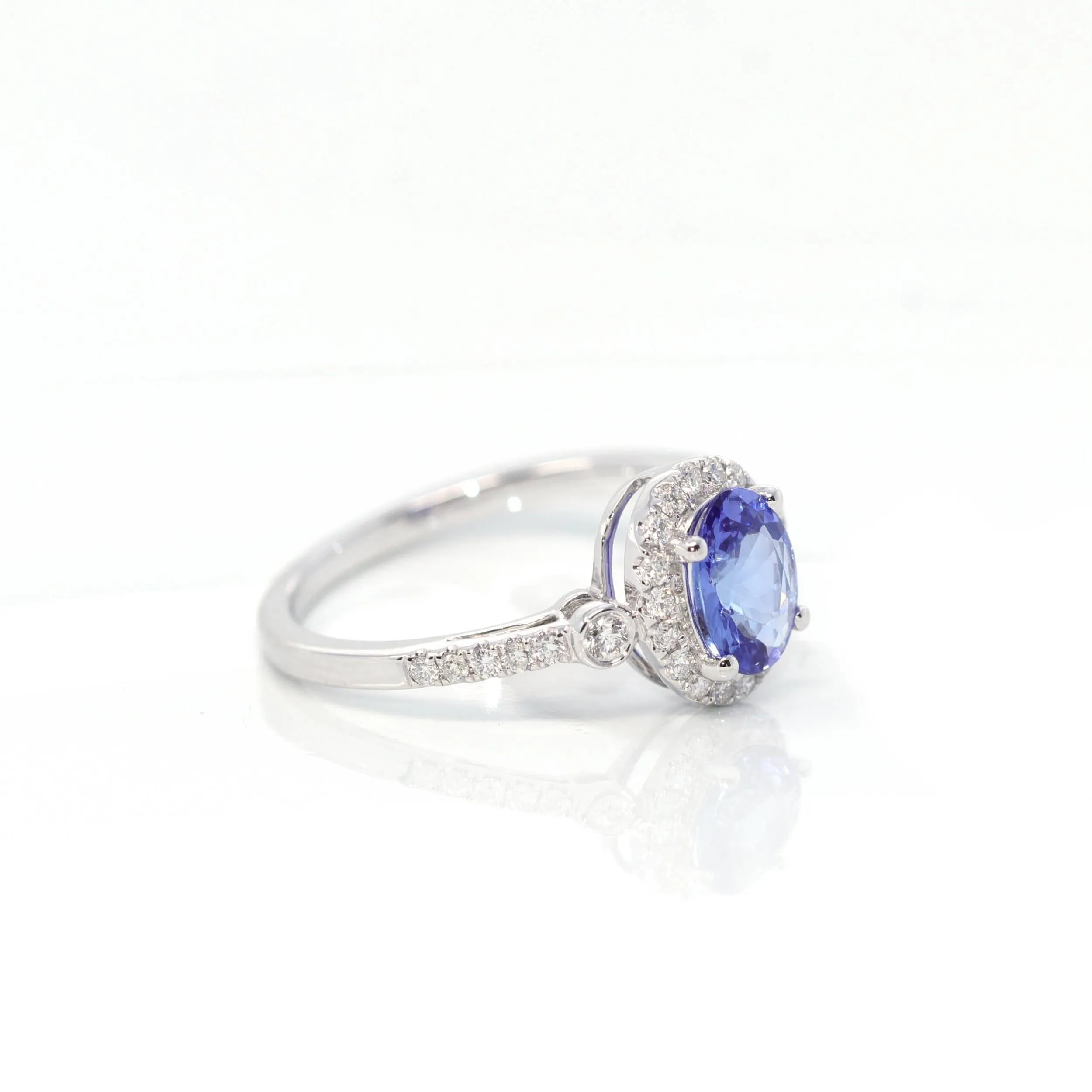 14k White Gold Natural Oval Tanzanite Diamond Anniversary Ring