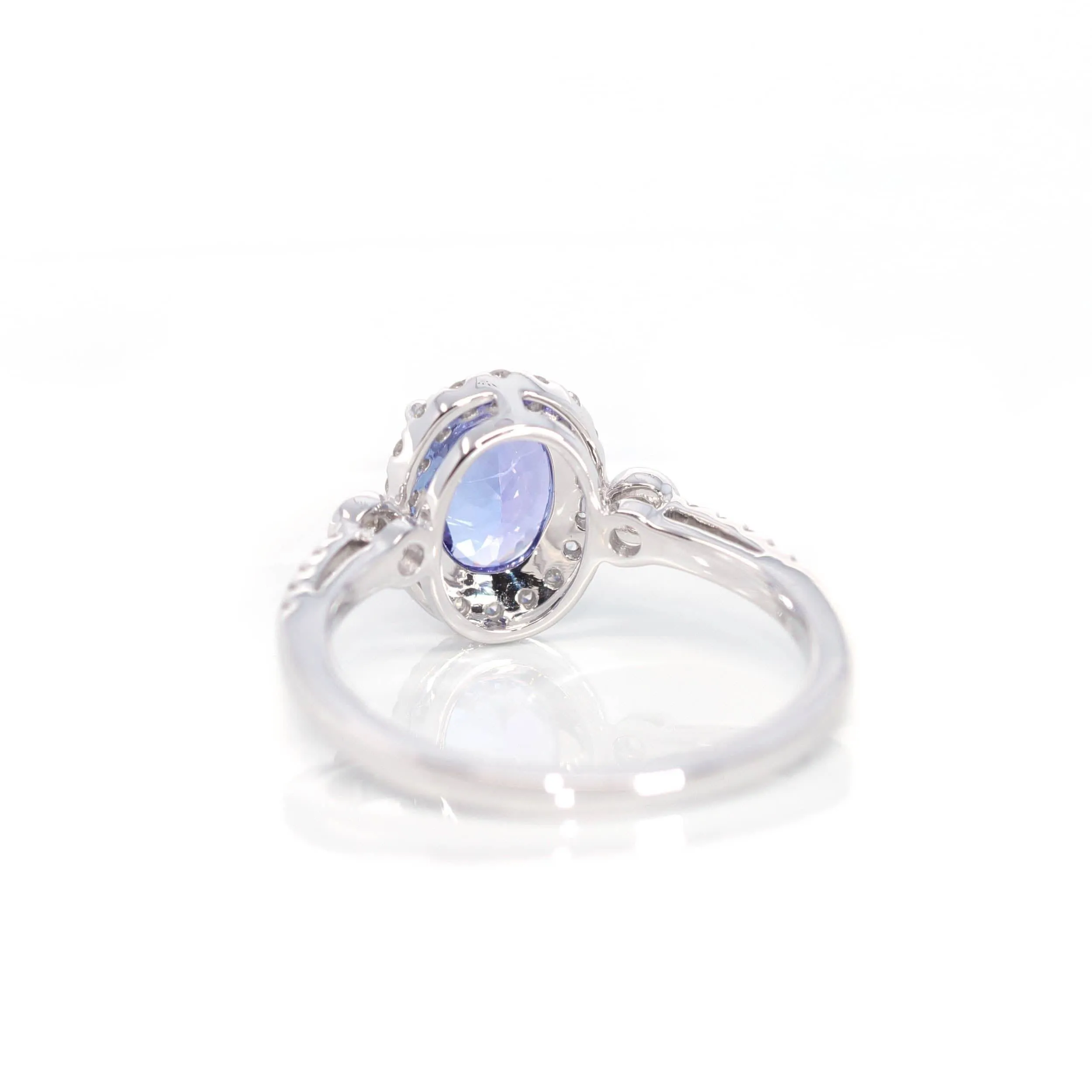 14k White Gold Natural Oval Tanzanite Diamond Anniversary Ring