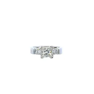 14KW Three Stone Engagement Ring-j31008