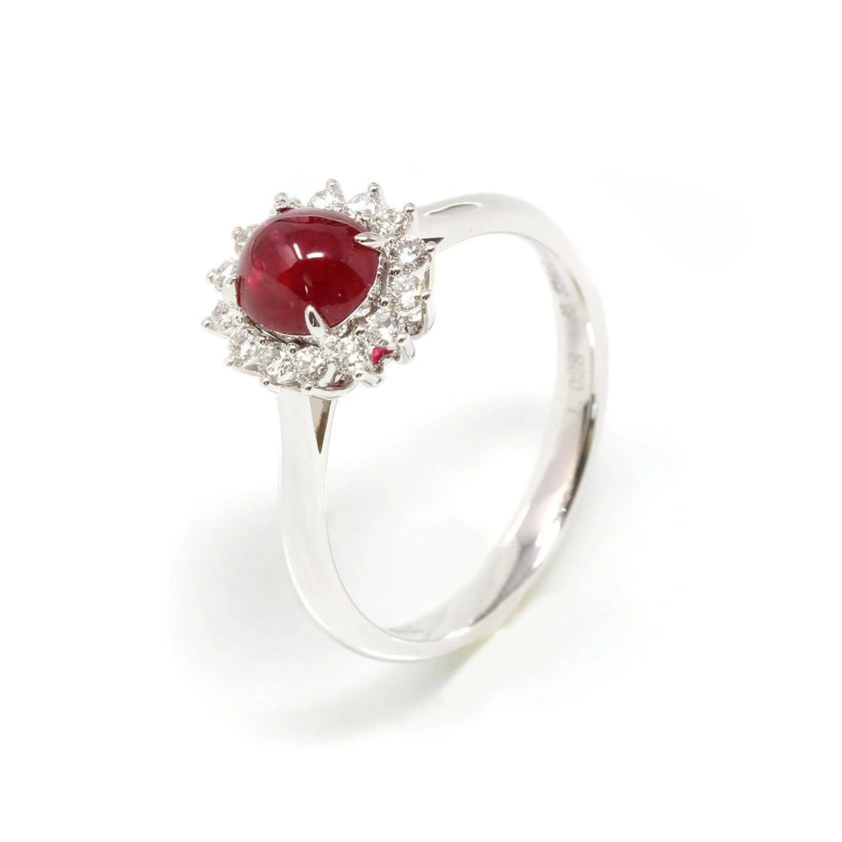 18k White Gold Natural Oval Ruby Diamond Anniversary Ring