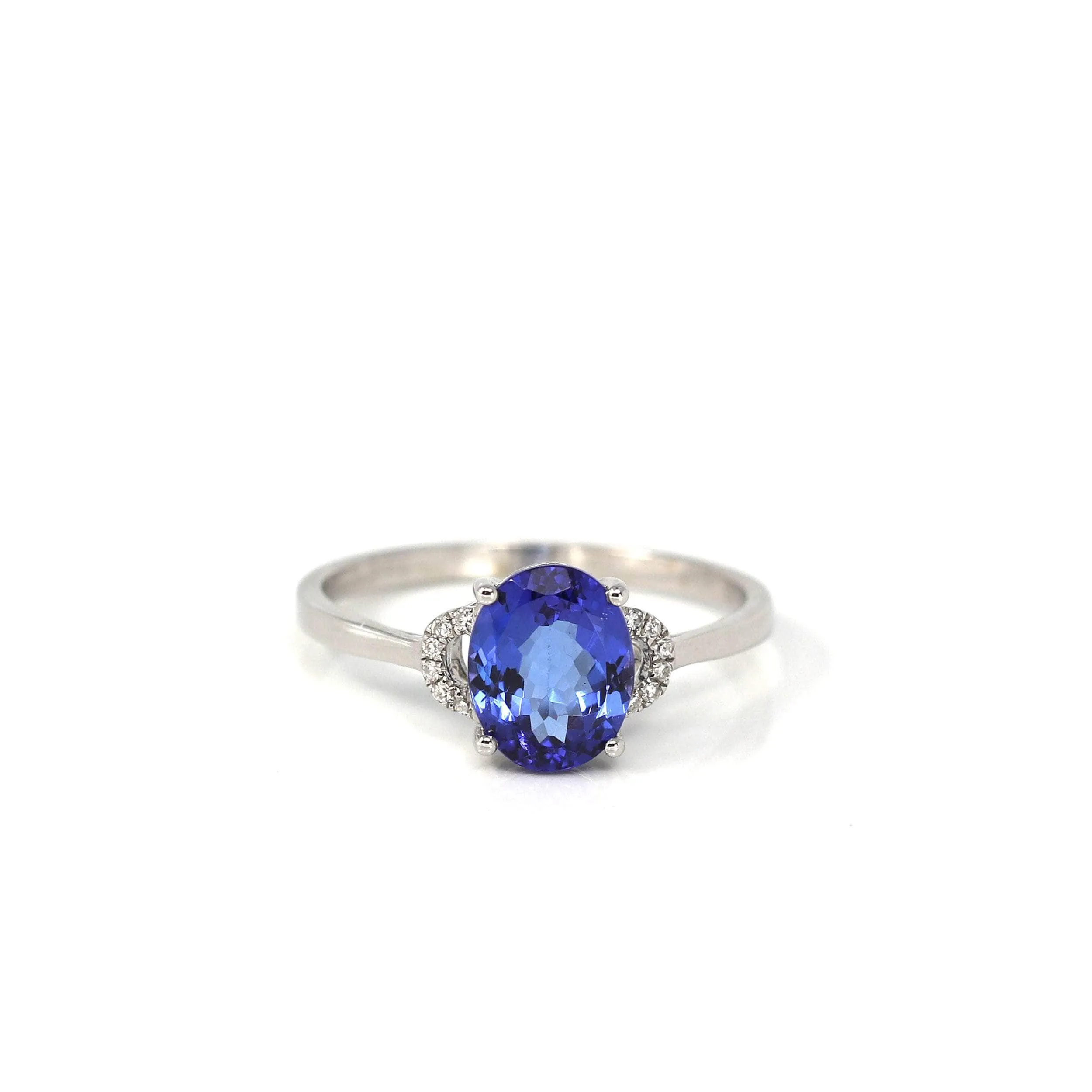 18k White Gold Natural Tanzanite Diamond Anniversary Ring