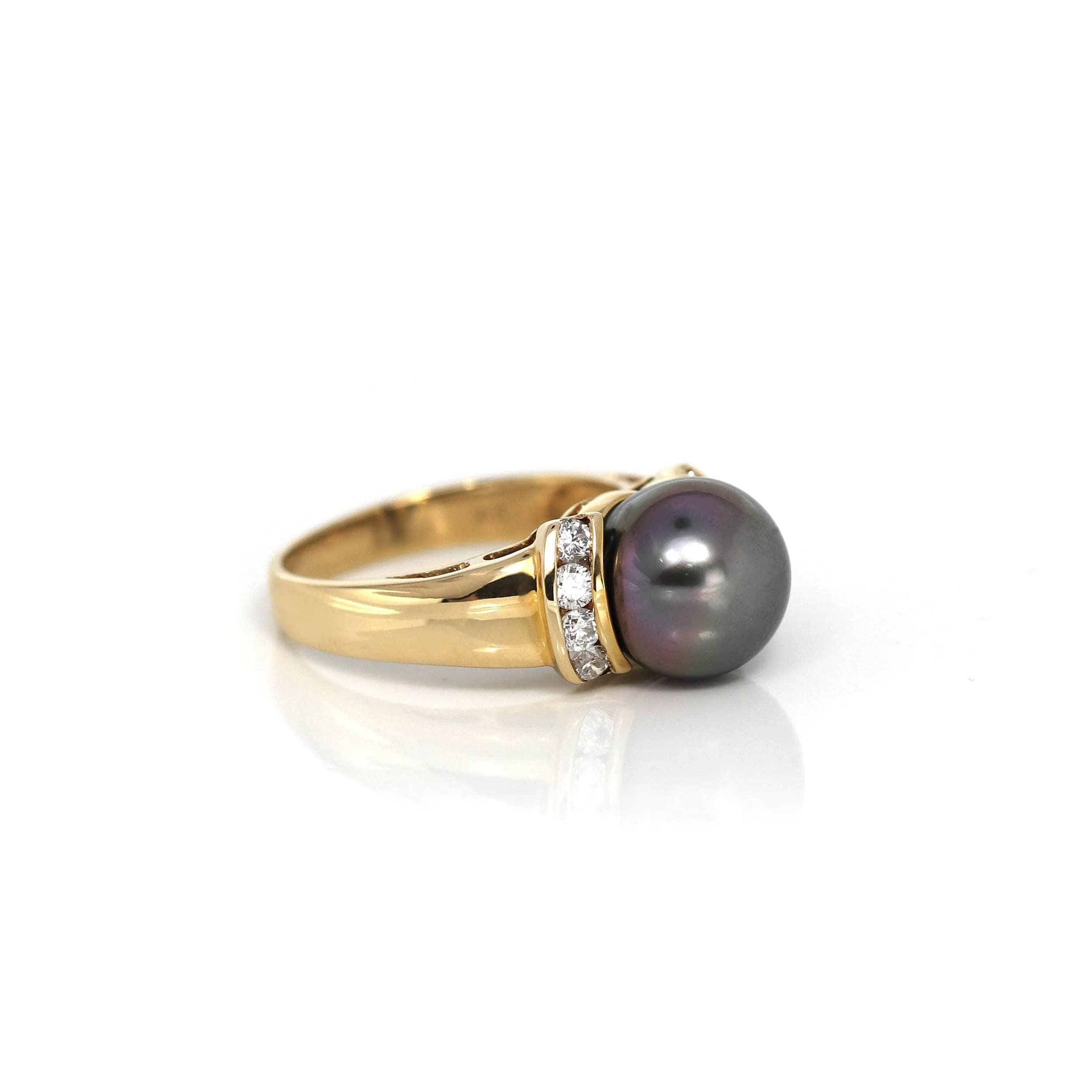 18k Yellow Gold Cultured Black Pearl Diamond Ring