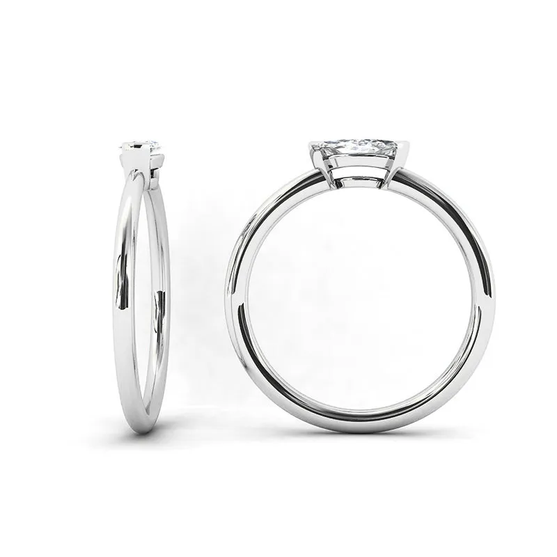 AVA RING