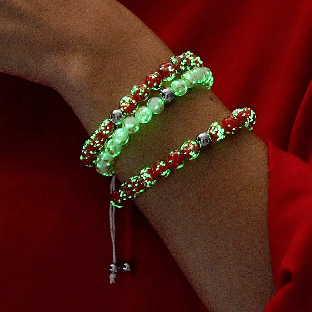 Crimson | Silver | Firefly Glass Macrame Bracelet