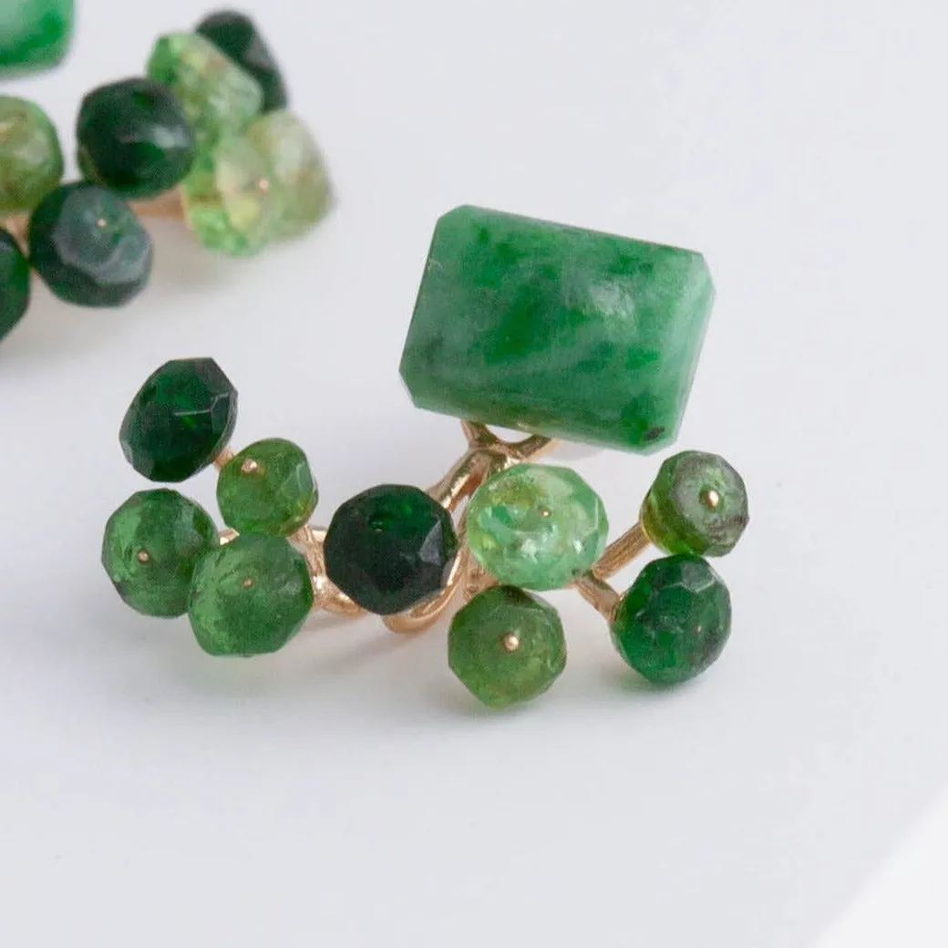 Fairy maw sit sit and green garnet earrings [Limited Edition]