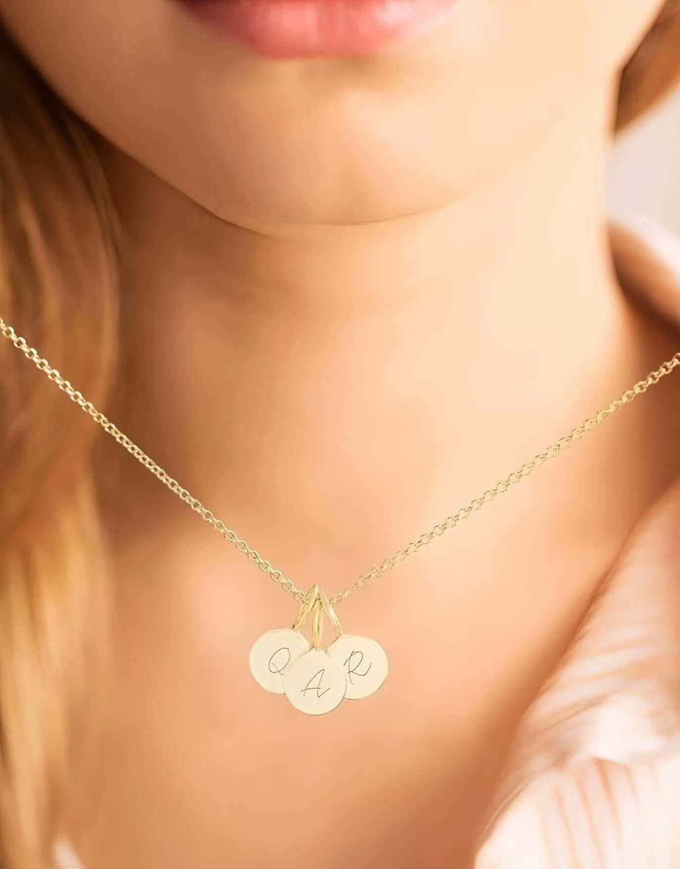 Gold 3 Discs Necklace