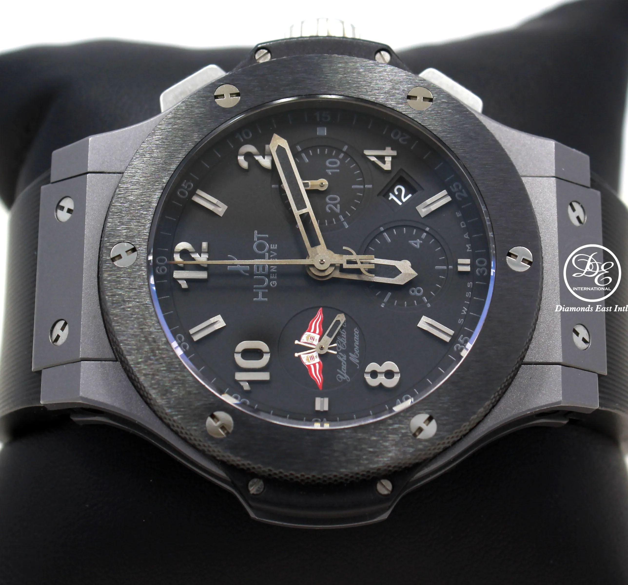 Hublot Big Bang Monaco Yacht Club Chronograph Automatic 44mm Black Dial Ceramic Bezel 301.AN.130.RX.YCM07 BOX/PAPER