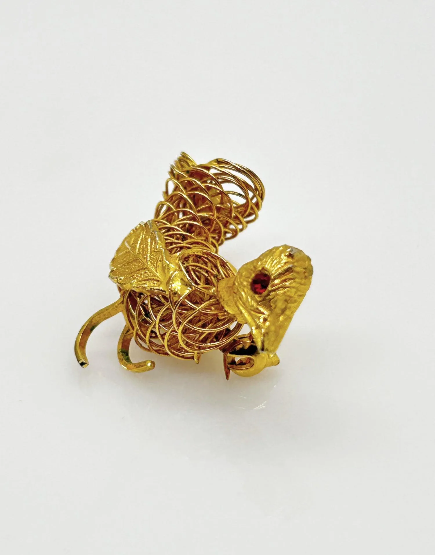 Ingenious Vintage Wire Bird Brooch with Red Eye