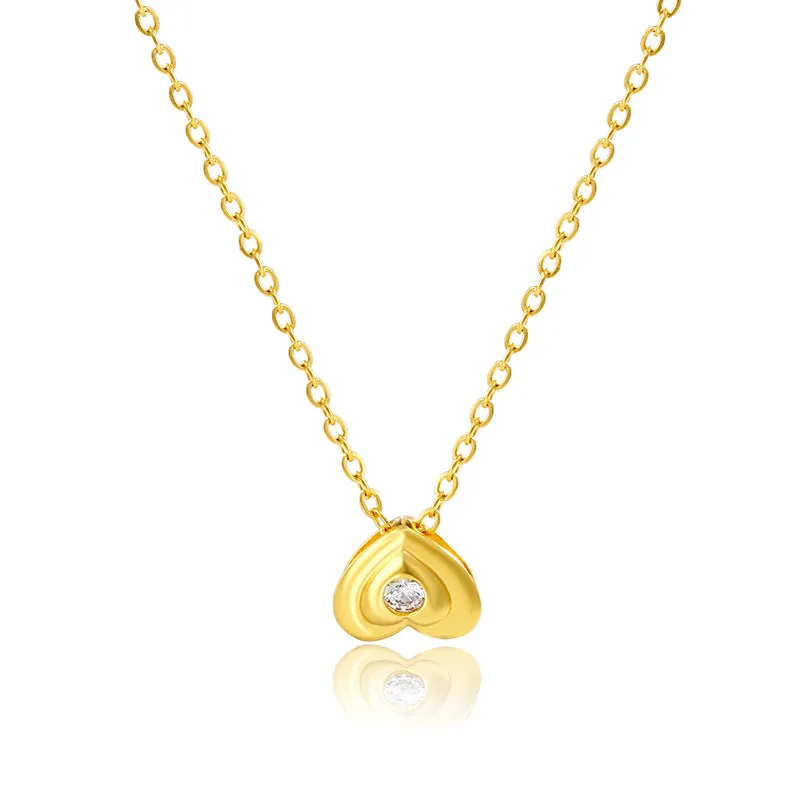 Jewelry hollow diamond love necklace jewelry women's European and American fashion niche chain necklace