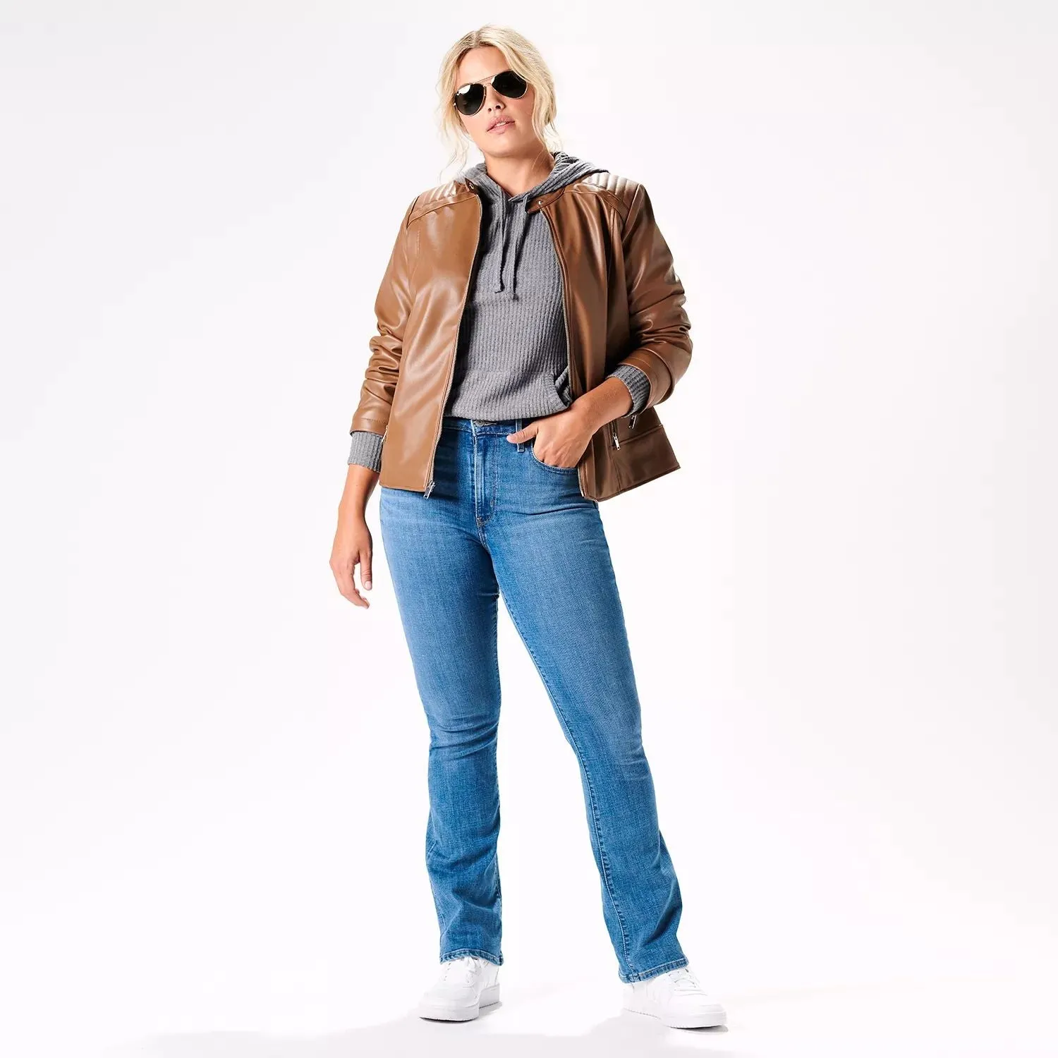 Levi's Women's 725 High Rise Bootcut Jeans Levi's