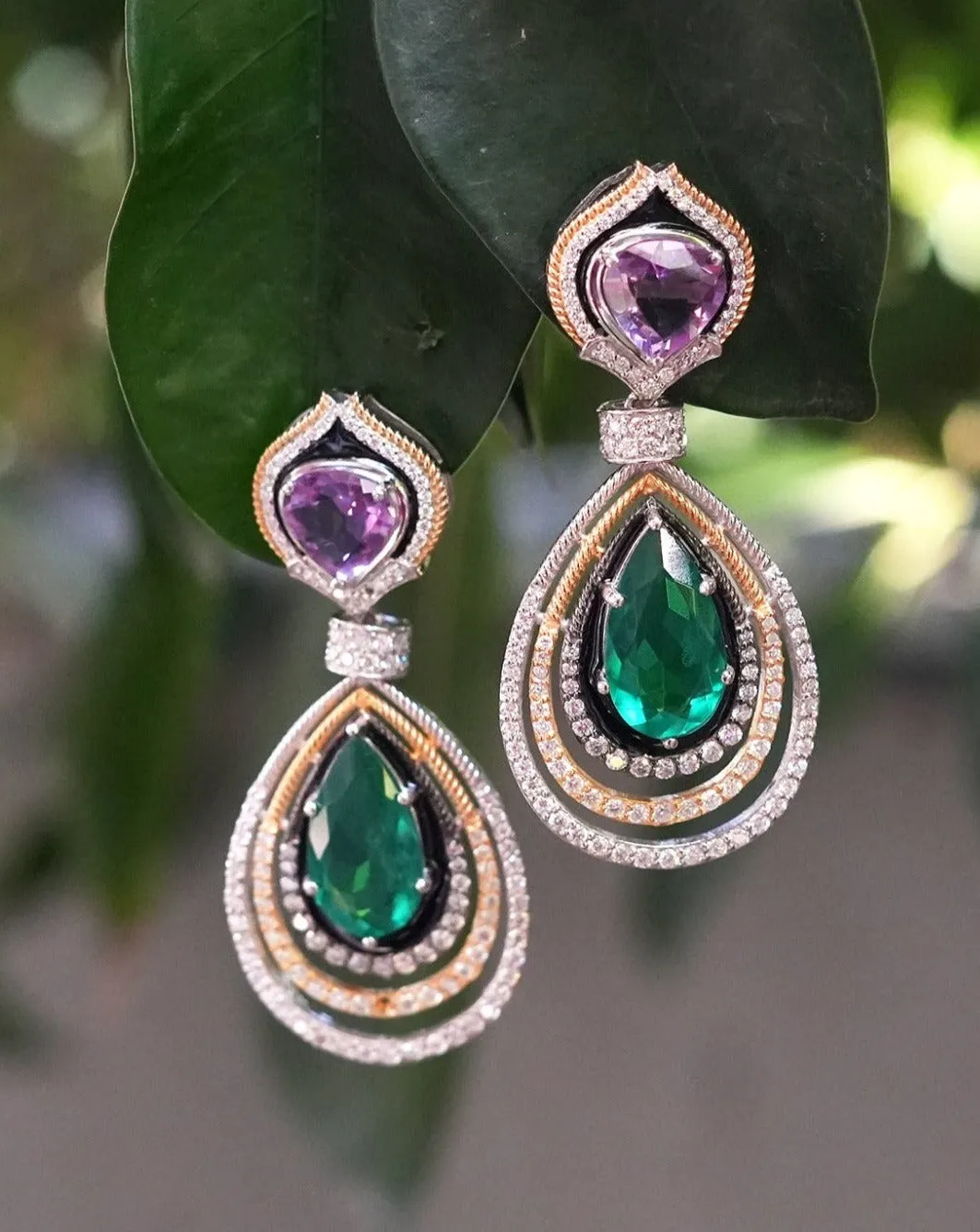 Mayuri Danglers