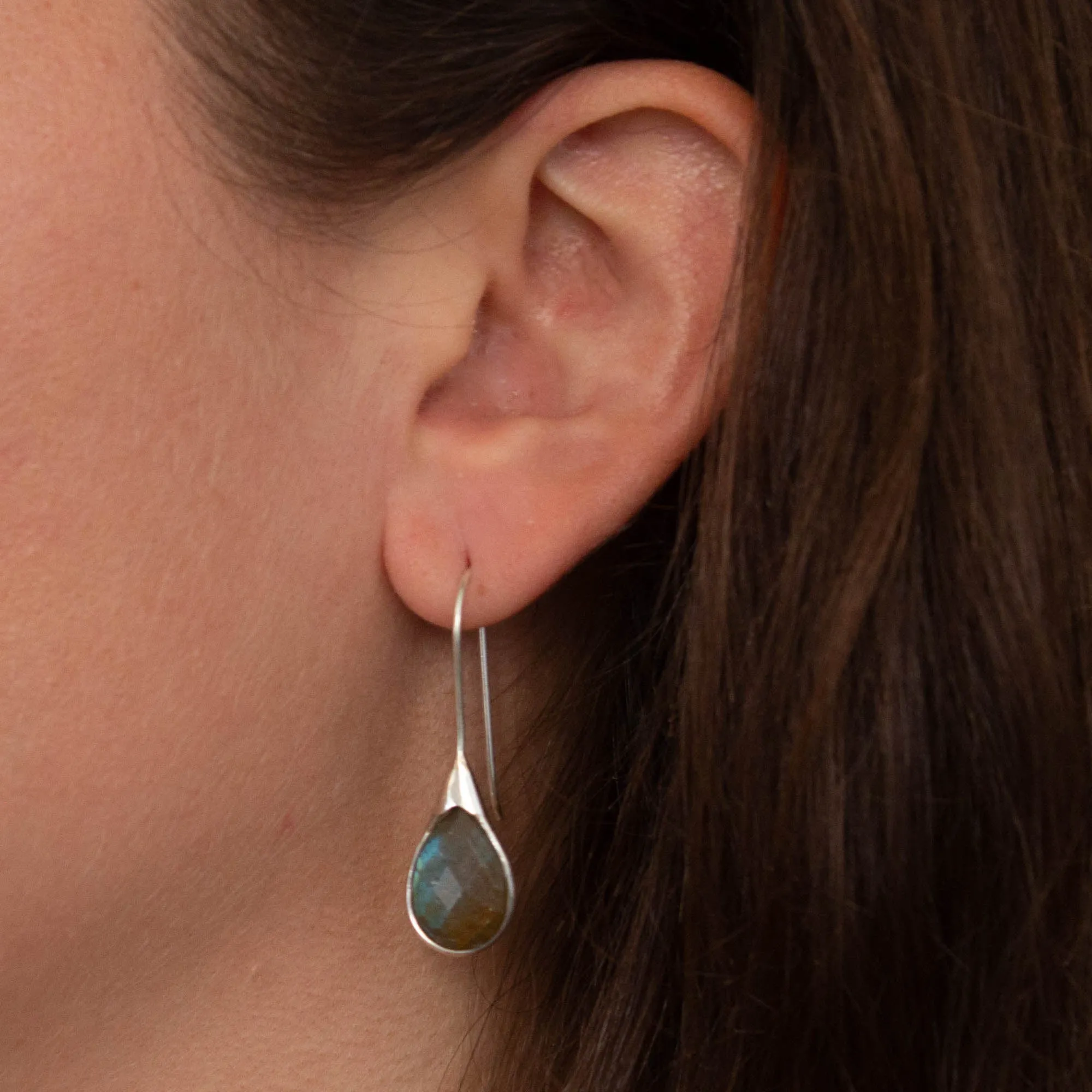 Minimal Gemstone Teardrop Earrings