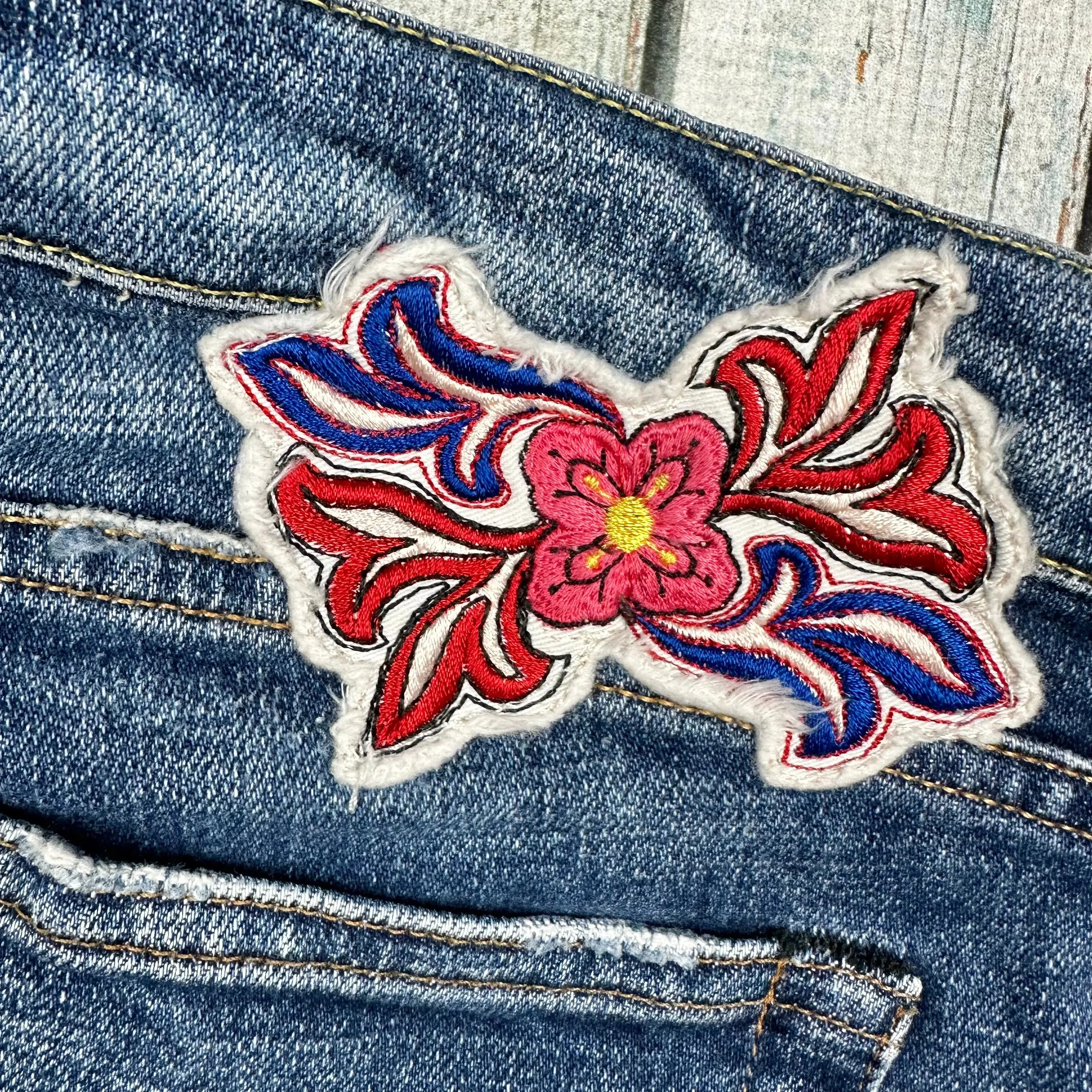 Nolita - Stunning Y2K Embroidered Patch Slim Fit Jeans  -Size 31