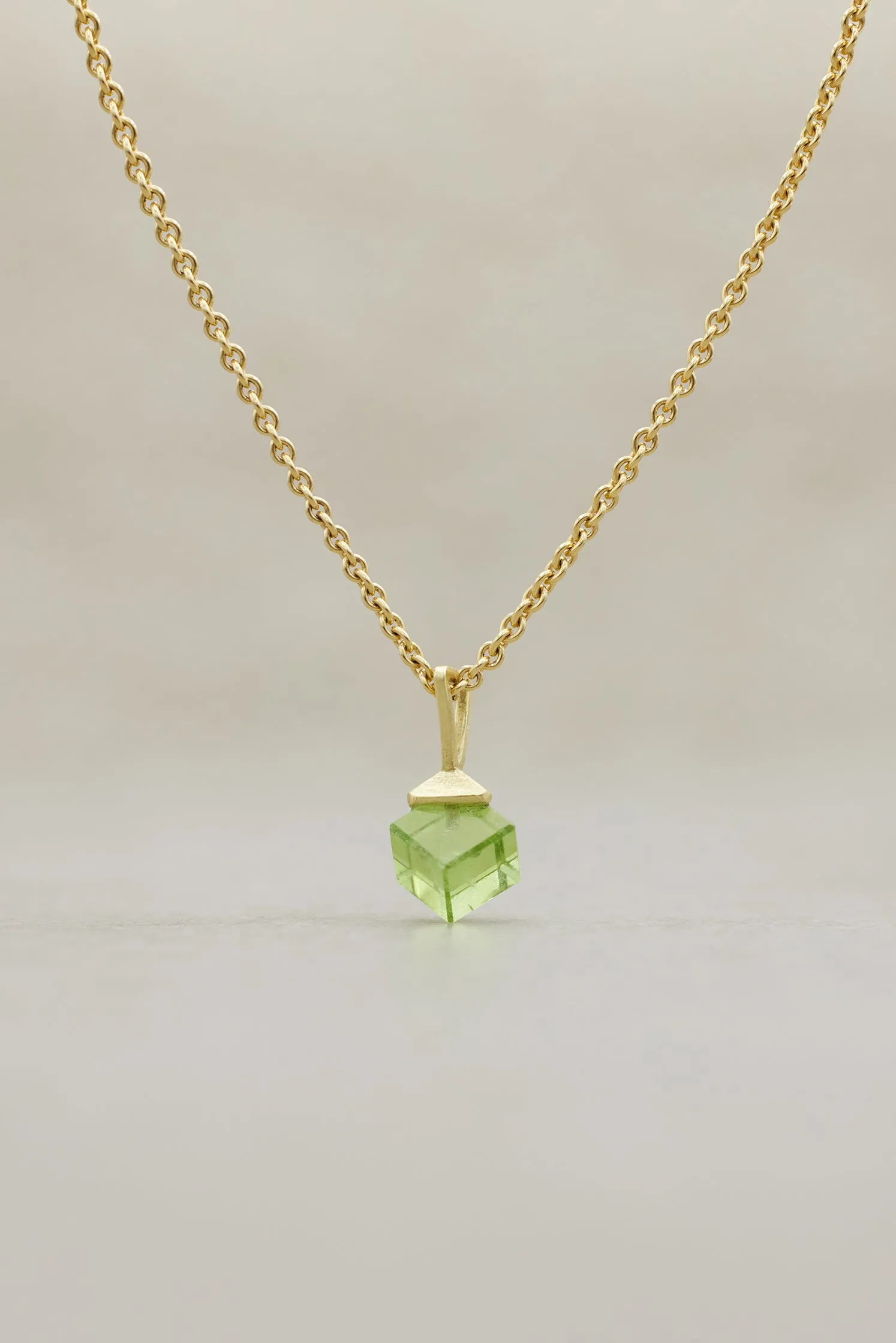 Peridot Cube Pendant Yellow Gold