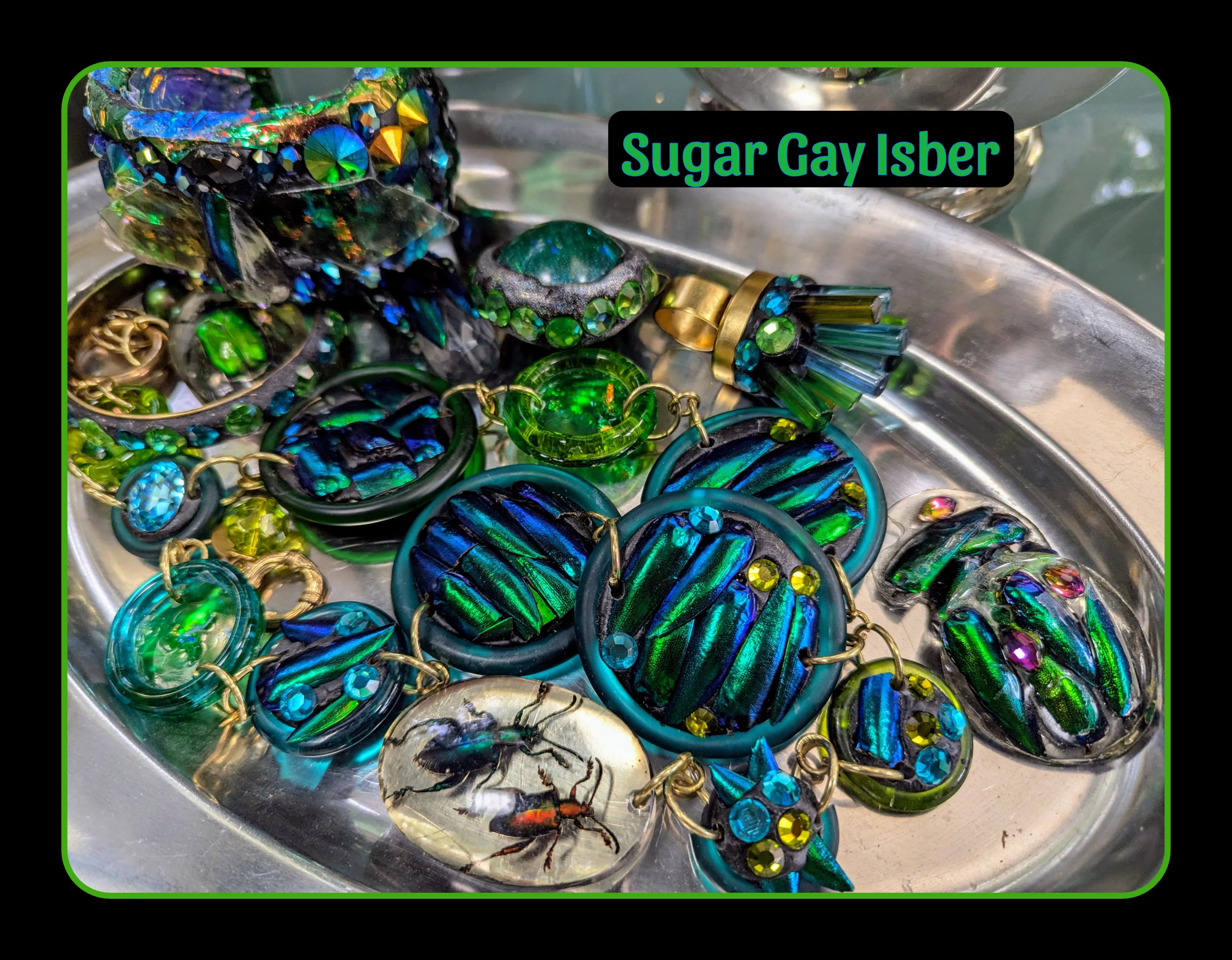 Stunning Green Beetle Wing Cuff Bracelet – Handcrafted by Sugar Gay Isber unisex
