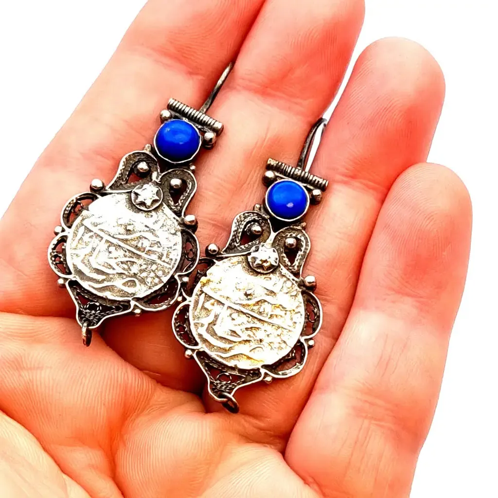 Vintage silver earrings, lapis lazuli earrings, vintage gifts.